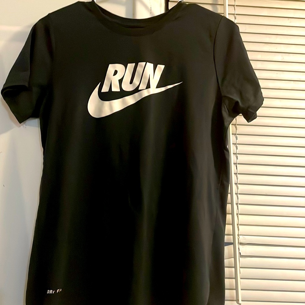 Nike Women's Dri-Fit T-Shirt Large